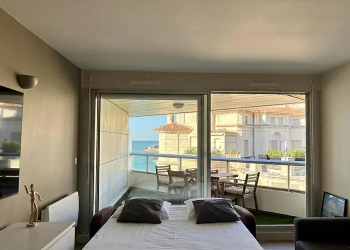 Imperial - Biarritz, Ocean View, Terrace- Апартаменты *